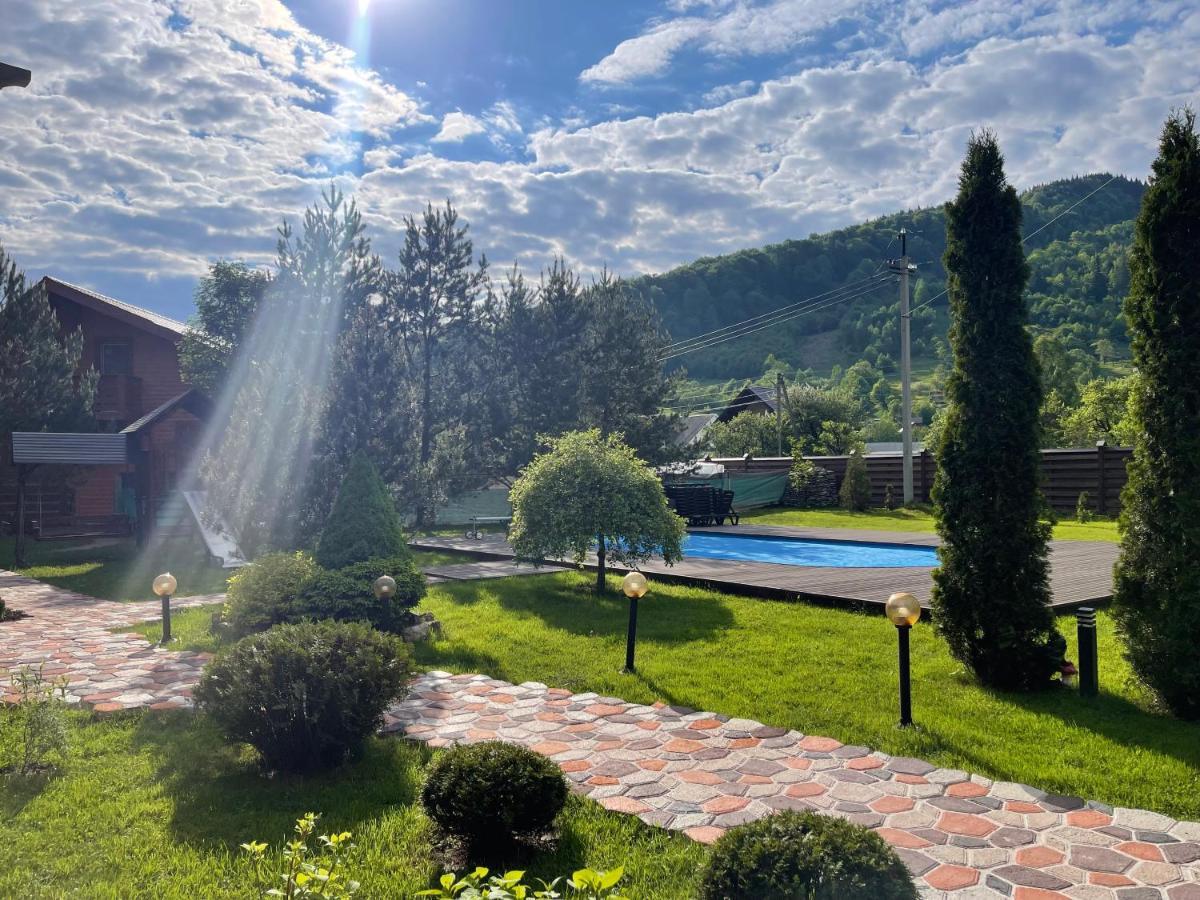 Котедж "Villa Затишна" Mykulychyn Exterior photo