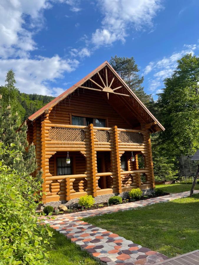 Котедж "Villa Затишна" Mykulychyn Exterior photo