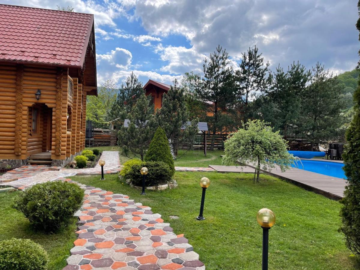 Котедж "Villa Затишна" Mykulychyn Exterior photo